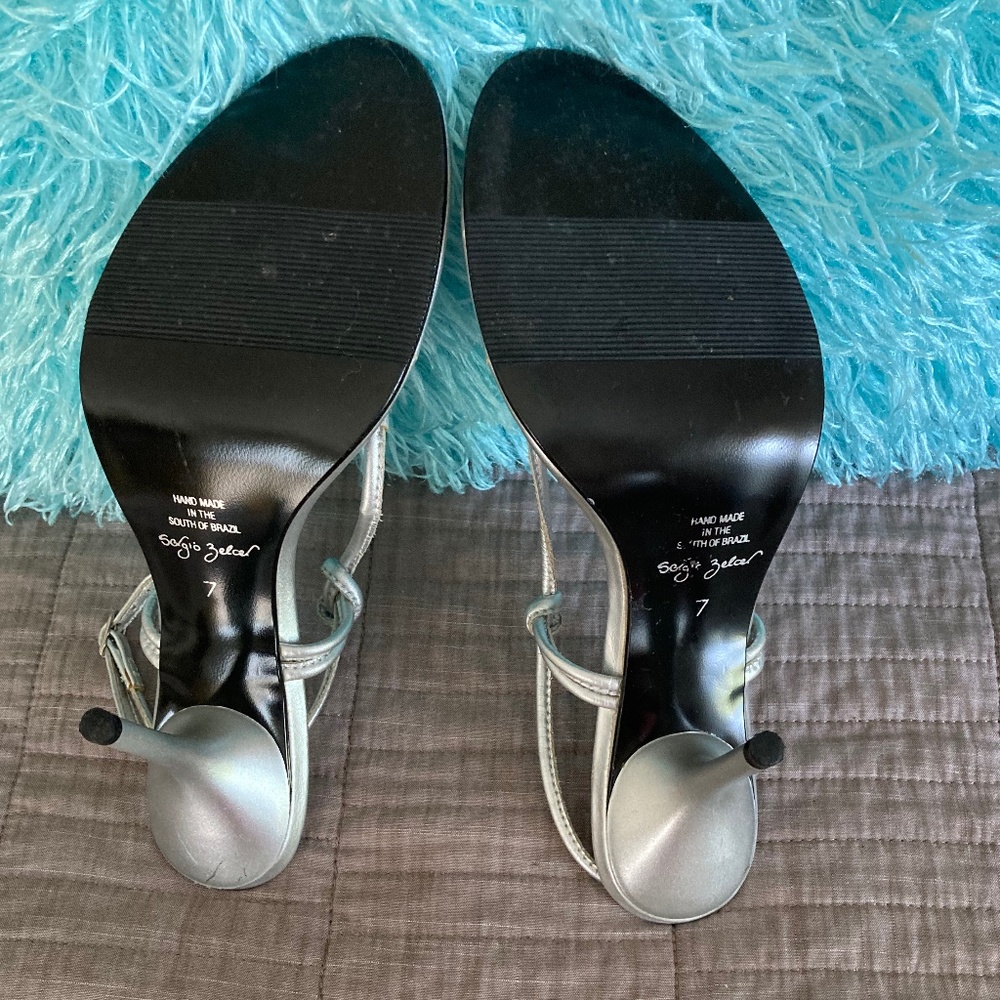 Hand Made in Brazil Thong Sandal w Buckle Strap - Picture 8 of 12